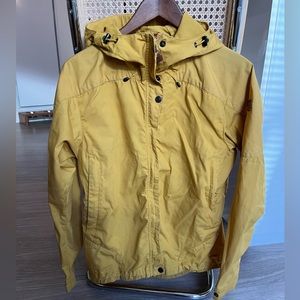 Fjallraven Skogsö yellow jacket